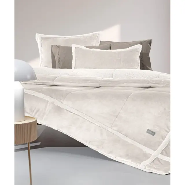Πάπλωμα Υπέρδιπλο Guy Laroche Dario Ivory 220x240 2