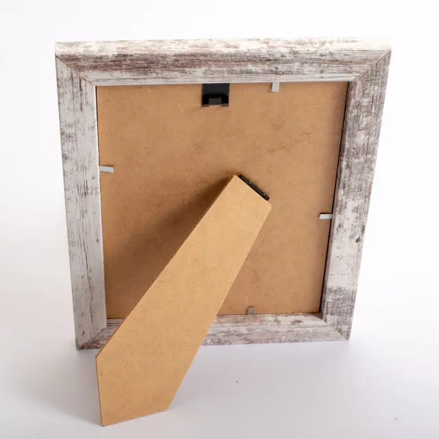 Kορνίζα NELSON 6 ,ξύλινη mdf , για φωτογραφία 20x30 χρώμα λευκό μπεζ παλαίωση 3