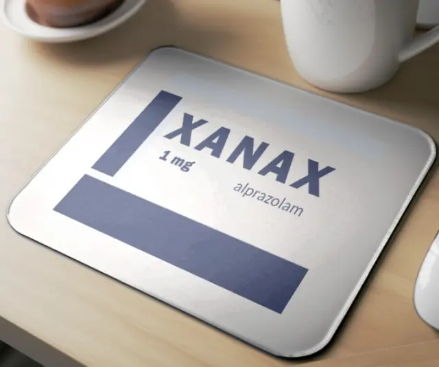 Mousepad ( xanax ) Διαστάσεις: 23cm(μήκος) x 20cm (ύψος) 2