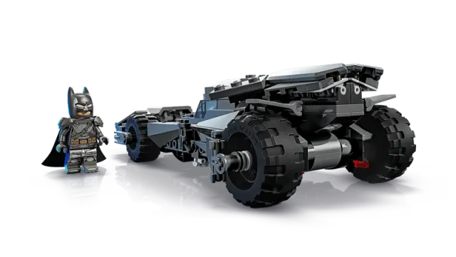 LEGO Super Heroes Batman v Superman™ Batmobile™ για 9+ Ετών 220τμχ 3