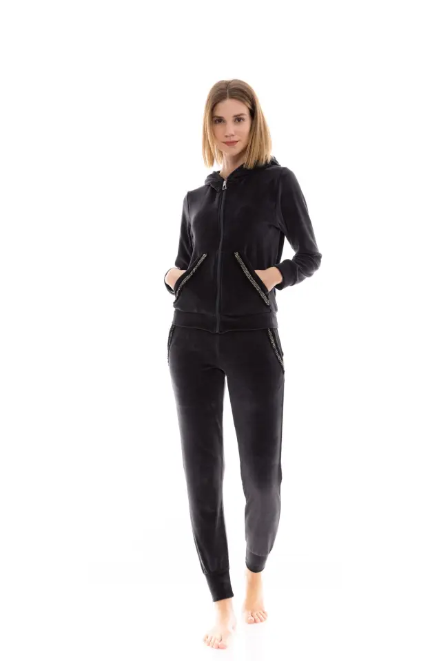 W1468 - Black - TRUCKSUIT VELVET HOOD DETAIL - S