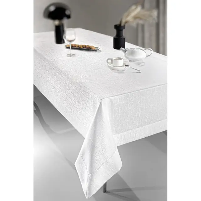 Τραπεζομάντηλο Guy Laroche Blast White 160x260