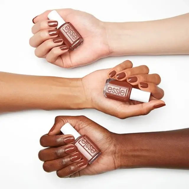 Essie Βερνίκι Νυχιών 1011 Save A Cowboy 13,5ml 3