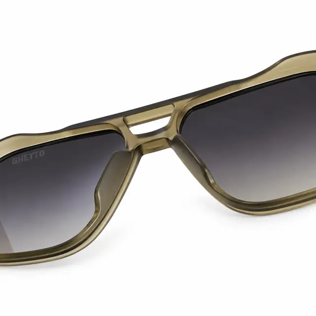 Ghetto Olive Sunglasses – Wood Effect | Unisex 3