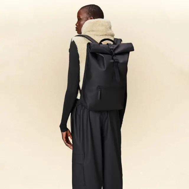 Σακίδιο Πλάτης Rains Rolltop Rucksack 13320-Black Μαύρο - ONESIZE 2