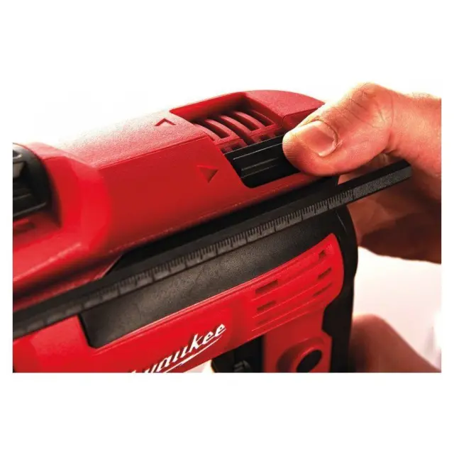 Milwaukee PD-705 - Κρουστικό Δράπανο 705W (4933431955) 2