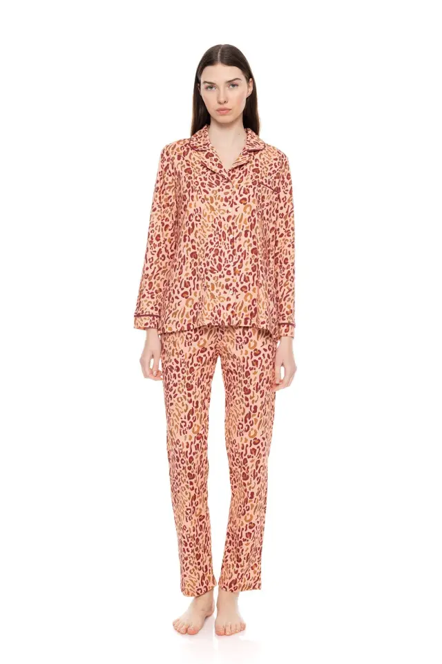 W1603 - Type - PYJAMA BUTTONED SOFT PINK LEOPARD