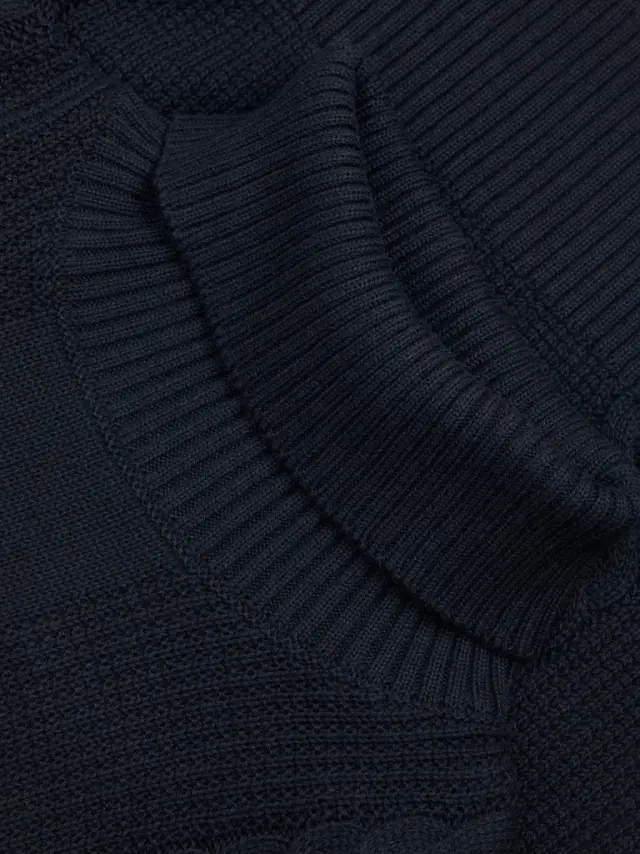 JCOGRID CABLE KNIT ROLL NECK navy blazer 3