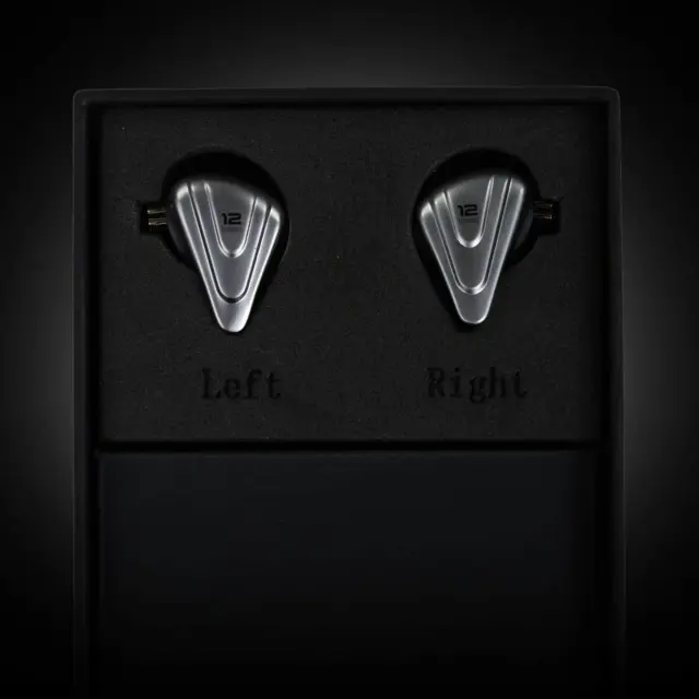 KZ ZSX TERMINATOR earphones in-ear closed-back hybrid audio monitoring IEM wired 3 pairs of ear tips 3