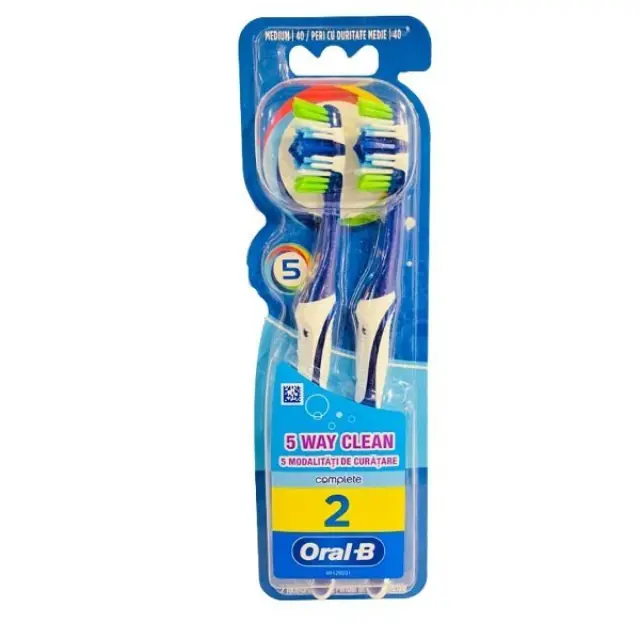 Oral-B Complete 5 Way Clean Χειροκίνητη Οδοντόβουρτσα 40mm Μέτρια 2τεμ