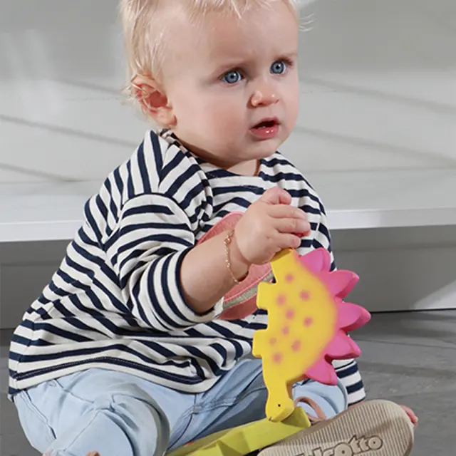TIKIRI TOYS TIKIRI ΜΑΣΗΤΙΚΟ ΠΑΙΧΝΙΔΙ BABY STEGOSAURUS 2