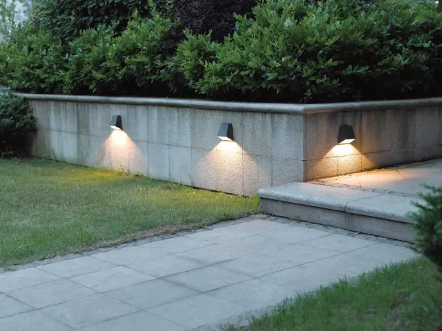 Pada Φωτιστικό Led τοίχου 9W 3000K IP54 12.5x12.5x6.35cm ανθρακί