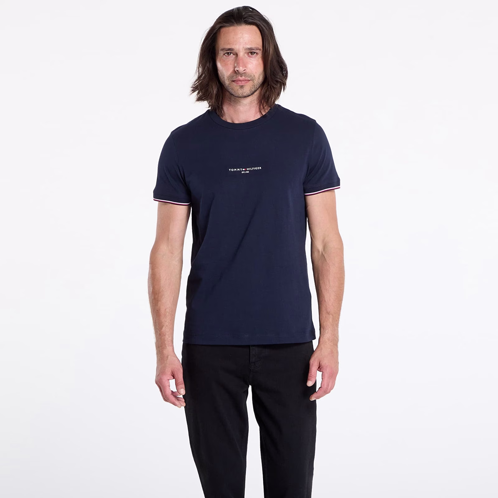 Tommy Hilfiger Μαύρο T-Shirt Με Λογότυπο Στο Κέντρο Μαύρο 2