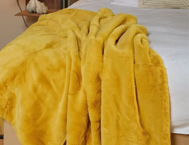 Κουβέρτα Bronte In The Mood Collection με διαστάσεις 200x150cm - Yellow 1154079