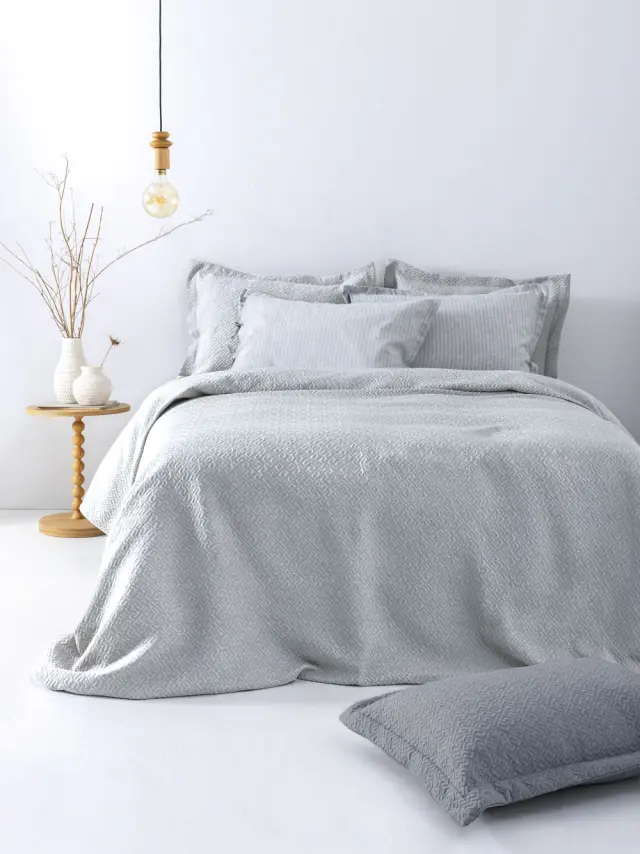 Κουβέρτα 230x260 Υπέρδιπλη Ματλασέ 300gsm Palamaiki Zoe 40% Βαμβάκι-60% Πολυέστερ- Silver