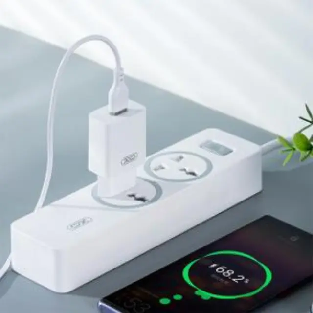 Universal φορτιστής USB-A, 12W σε λευκό χρώμα 3