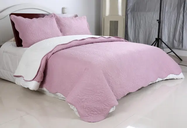ΚΟΥΒΕΡΛΙ σετ (220cm x 240cm + 2 x 50cm x 70cm) λαχούρι PINK & CREAM - -