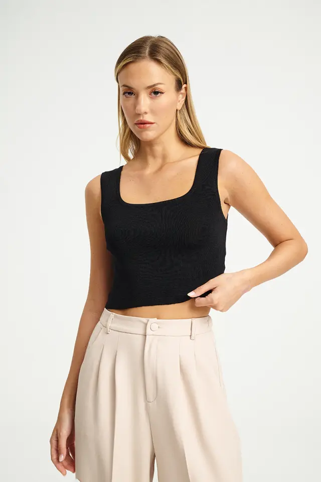 Πλεκτό Crop Top με Τετράγωνο Ντεκολτέ BONA KNIT TOP - XS 2