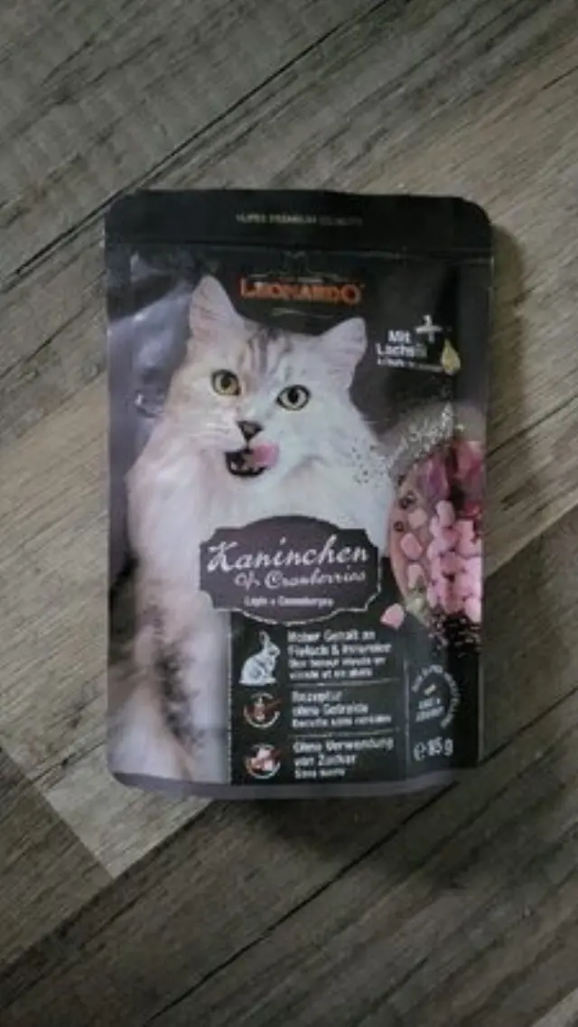 LEONARDO Finest Selection Pouches κουνέλι και Cranberries 85g