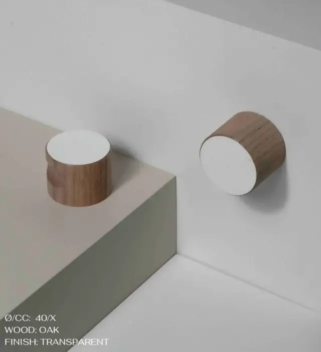 ΞΥΛΙΝΟ ΠΟΜΟΛΟ ΑΠΟ ΜΑΣΙΦ ΔΡΥΣ ΜΕ ΛΕΥΚΟ BILLIE Φ-20mm 2