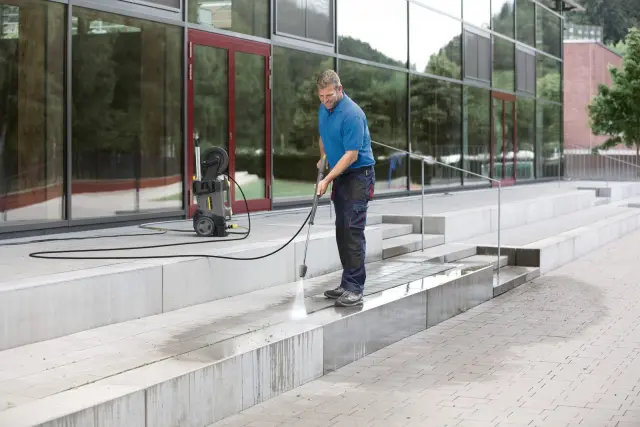 Πλυστικό Μηχάνημα Υψηλής Πίεσης Karcher με πίεση 150bar και ισχύ 2800W1.520-931.0 3