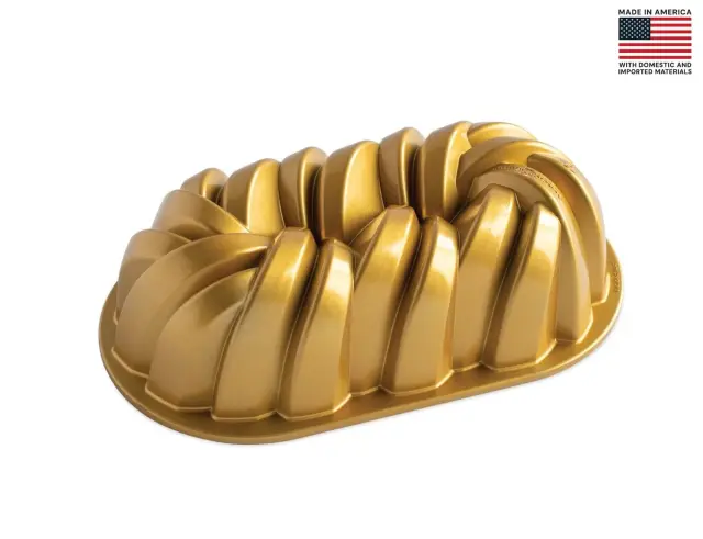 Φόρμα για κέικ Nordic Ware Premier Gold σε σχήμα πλεξούδας, με τρύπα και διαστάσεις 26x15.5x7.5cm 96077 2